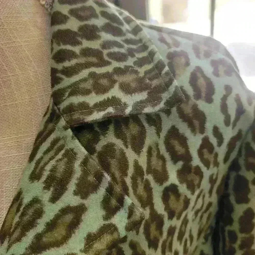 Sharon Young Jacket - Picture 3 of 5